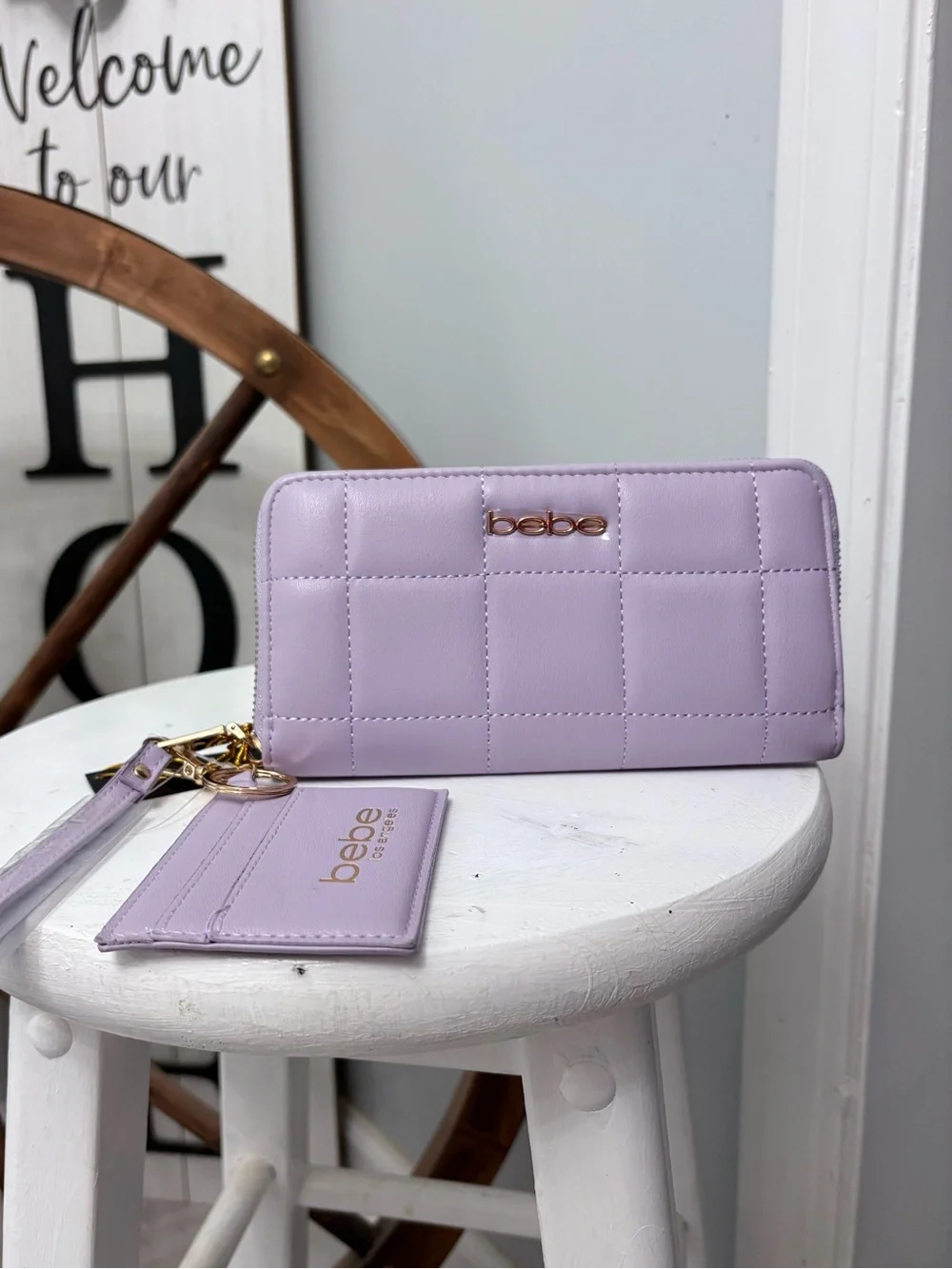 💜 bebe Quilted Lilac Zip-Around Wallet with card holder and wristlet NWT